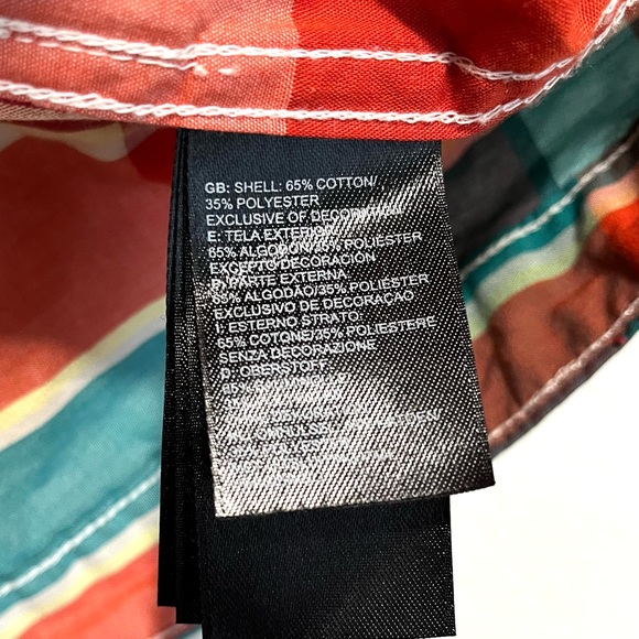 The North Face plaid button down shirt - Picture 3 of 5